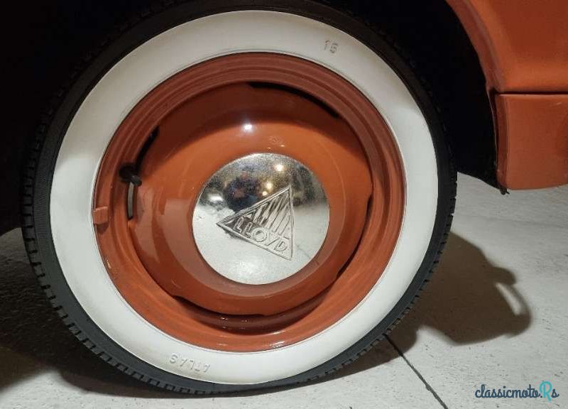 1955' Lloyd LP400 photo #5