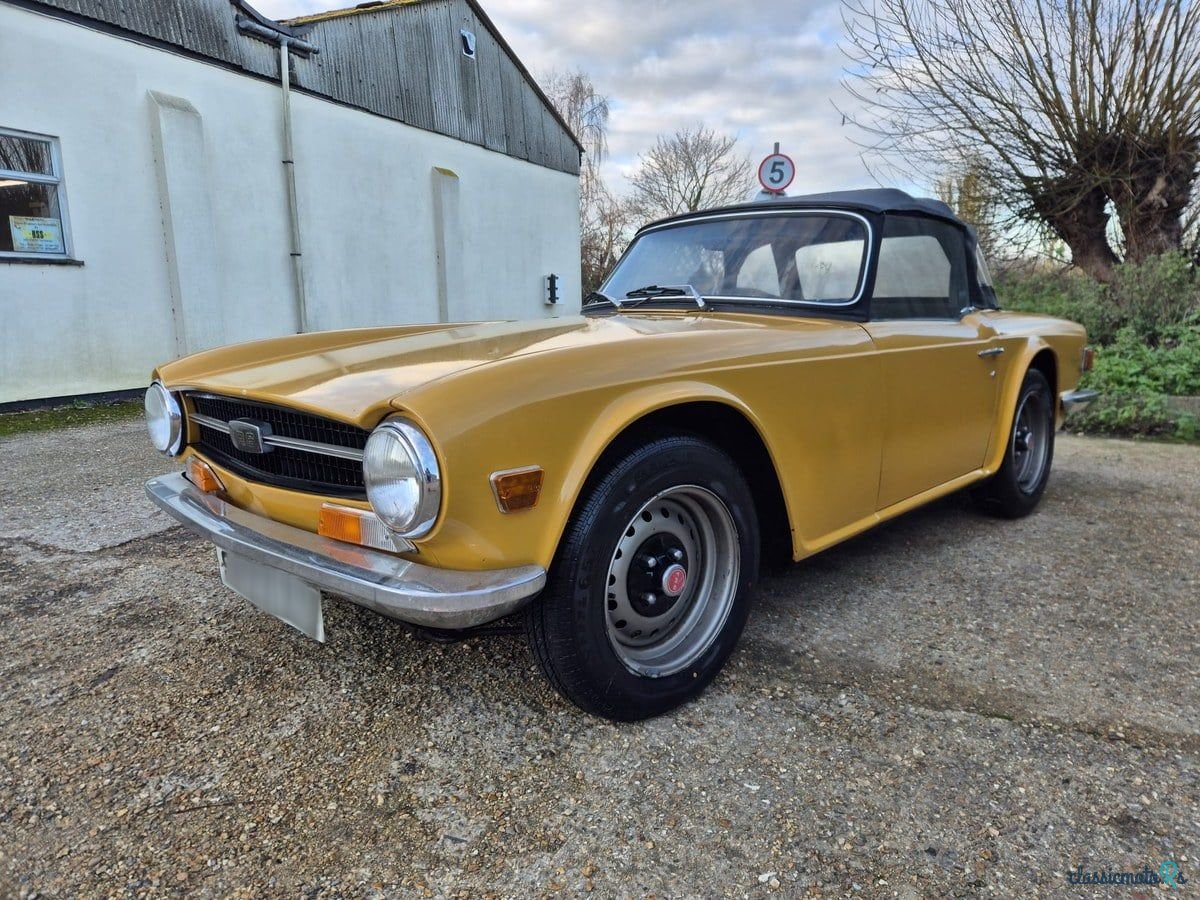 1972' Triumph TR6 photo #3