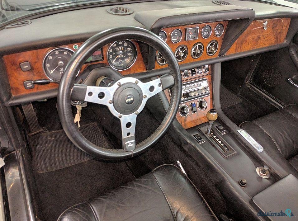 1975' Jensen Interceptor photo #5