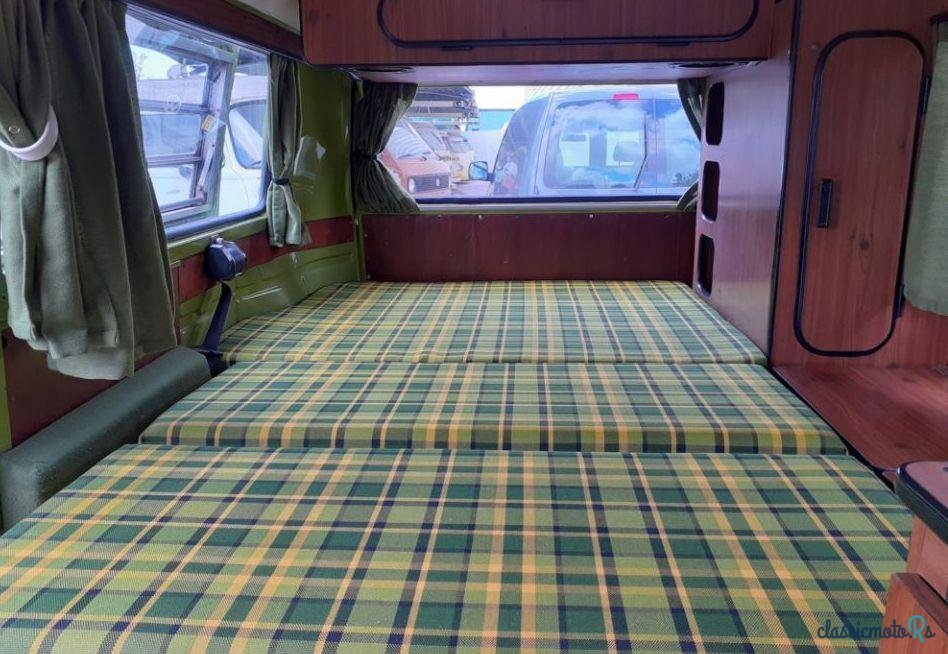 1974' Volkswagen Type-2 Westfalia photo #3