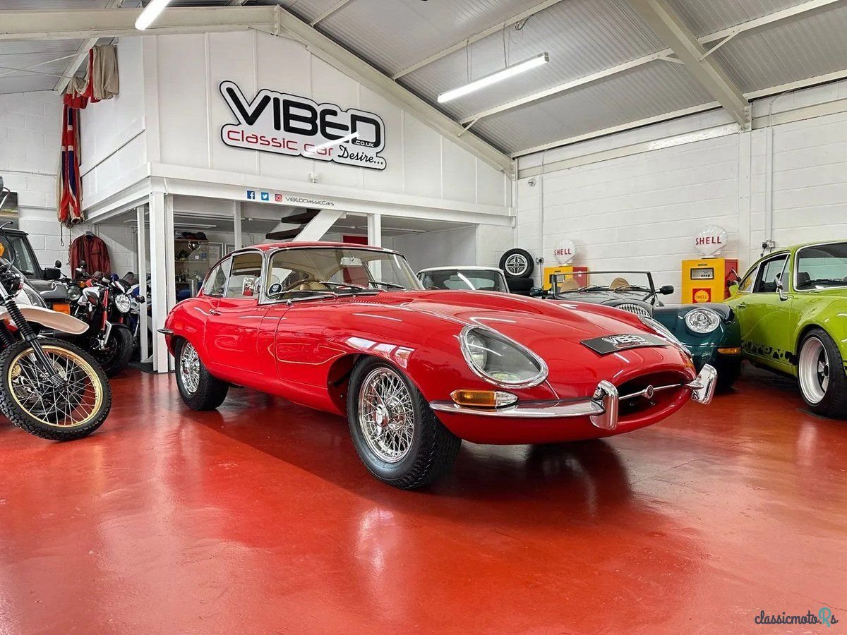 1964' Jaguar E-Type photo #1