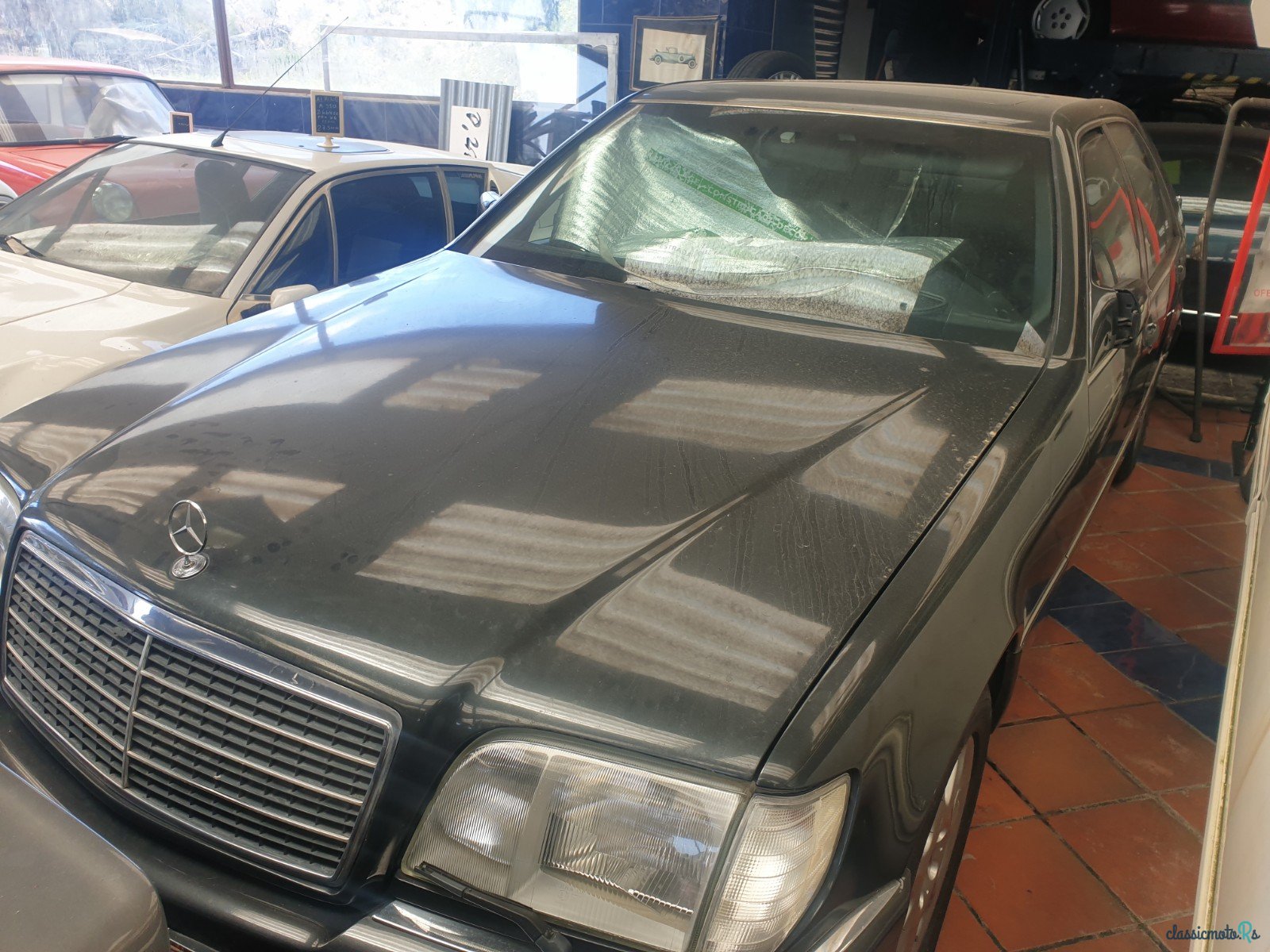 1993' Mercedes-Benz 320 photo #2