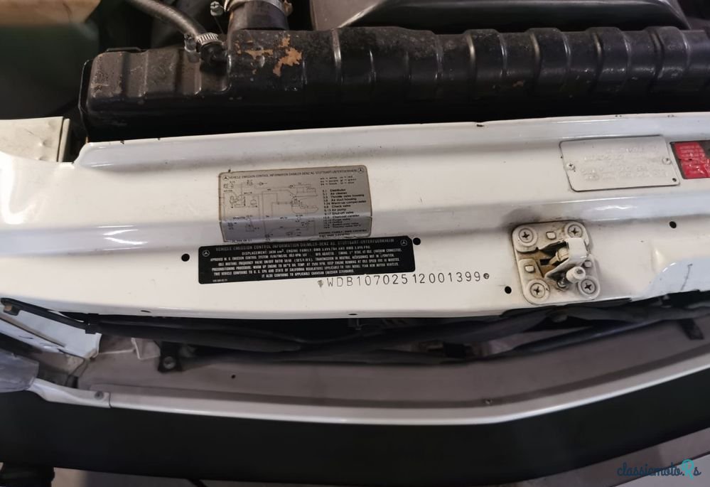 1980' Mercedes-Benz Slc photo #5