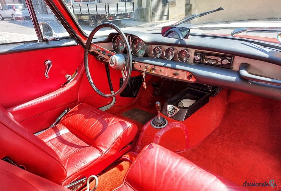 1951' Volvo P1800 photo #6