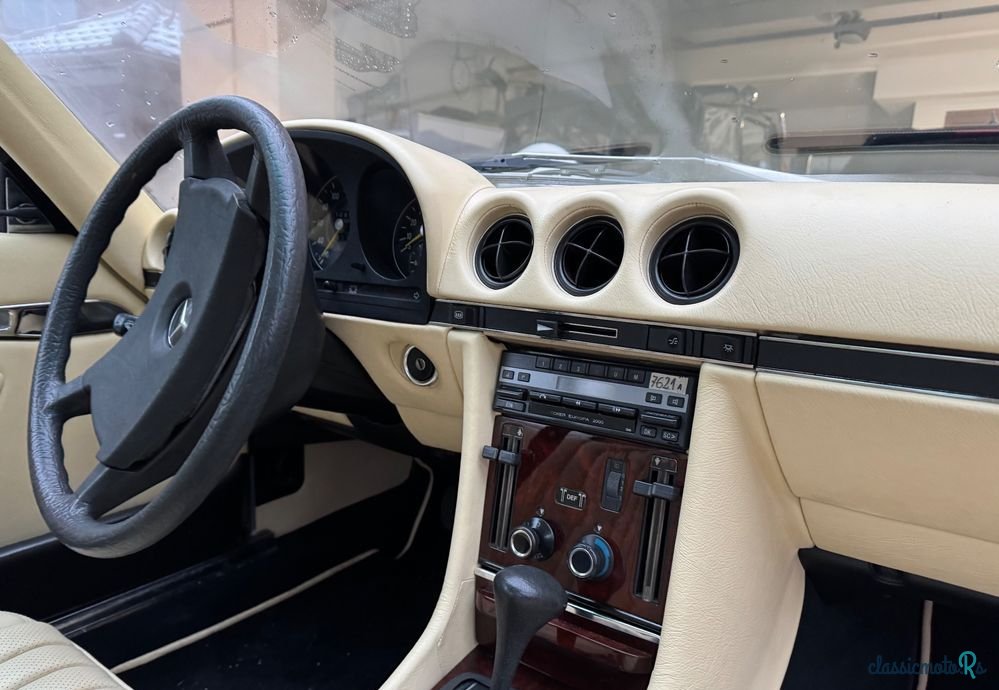 1976' Mercedes-Benz Slc photo #3