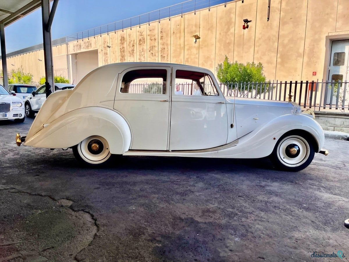 1947' Rolls-Royce Silver Wraith photo #4