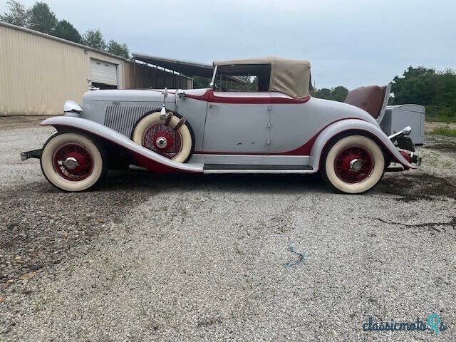 1931' Auburn Model 8-98 photo #4