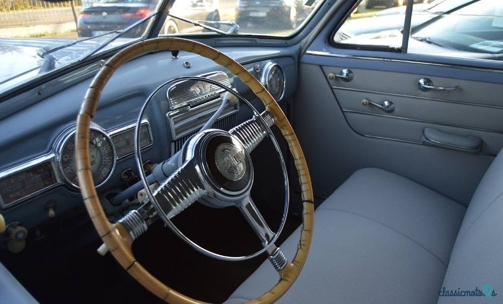 1948' Pontiac Streamliner Silver Streak photo #6