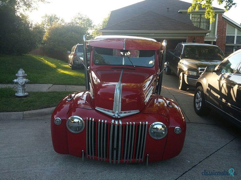 1946' Ford Pickup photo #2