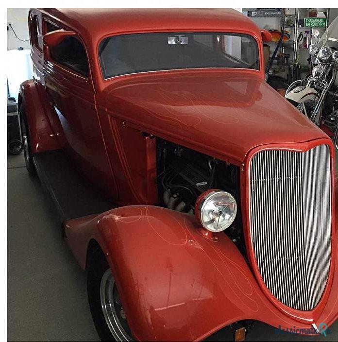 1933' Ford Custom photo #3