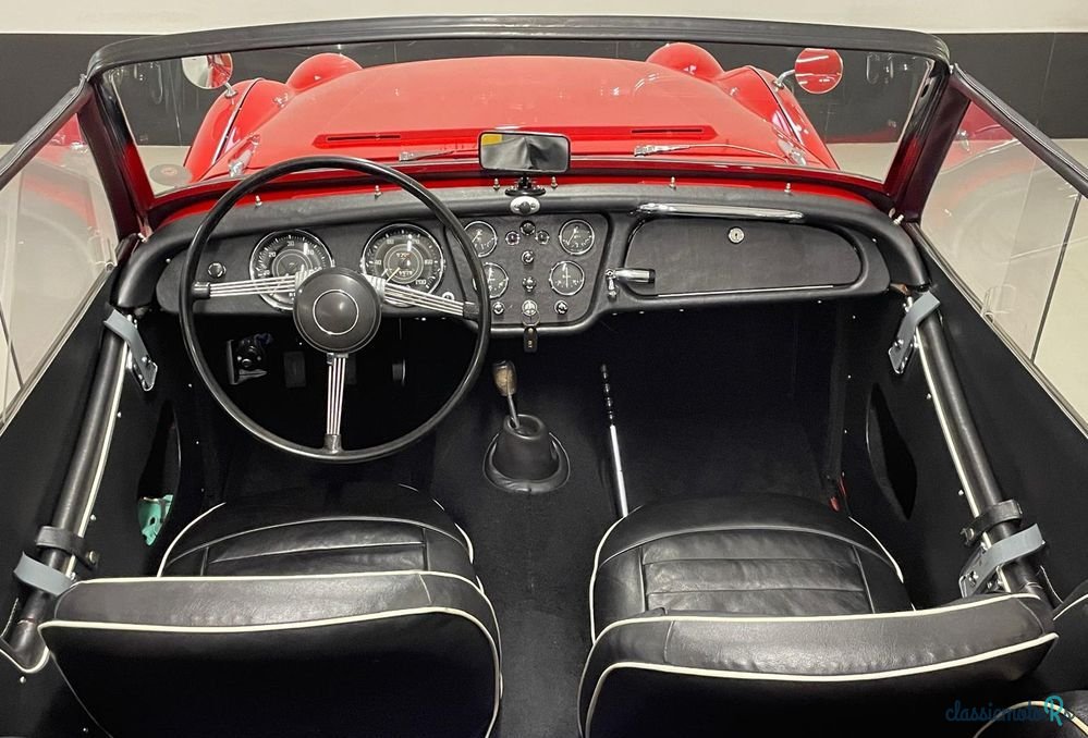 1961' Triumph TR3 photo #4