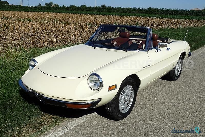 1979' Alfa Romeo Spider photo #1