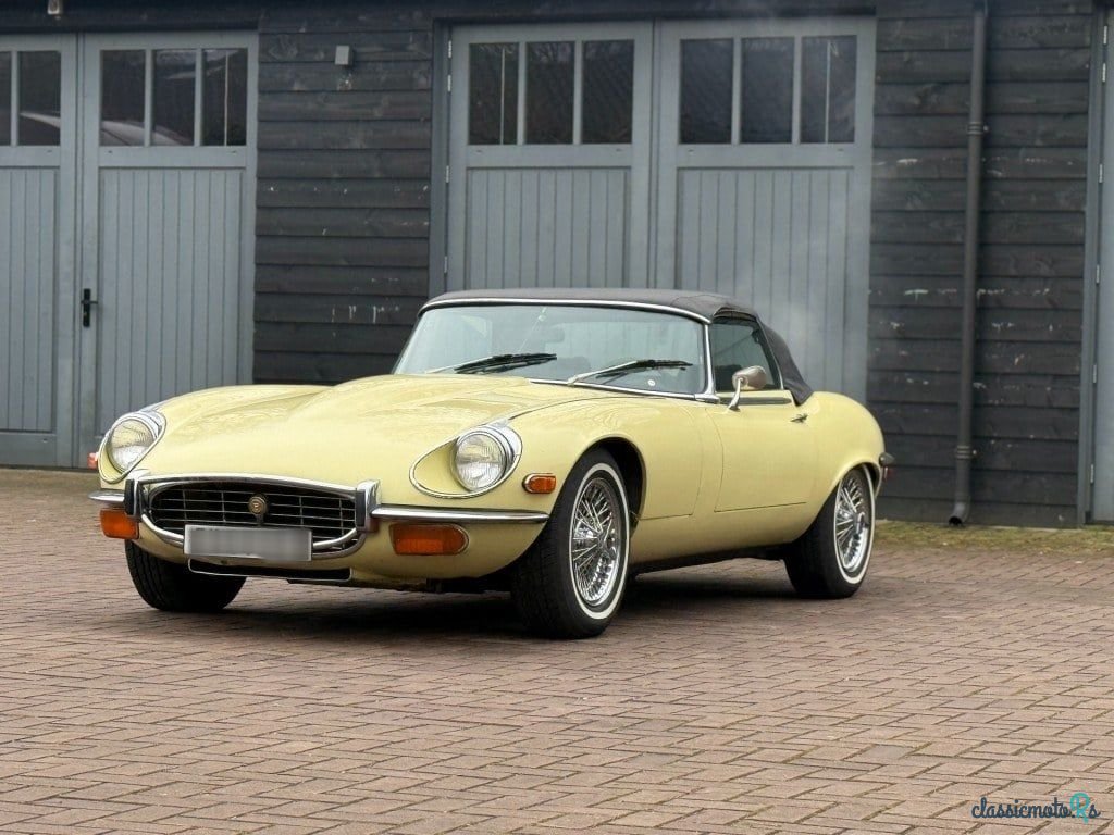 1974' Jaguar E-Type photo #1