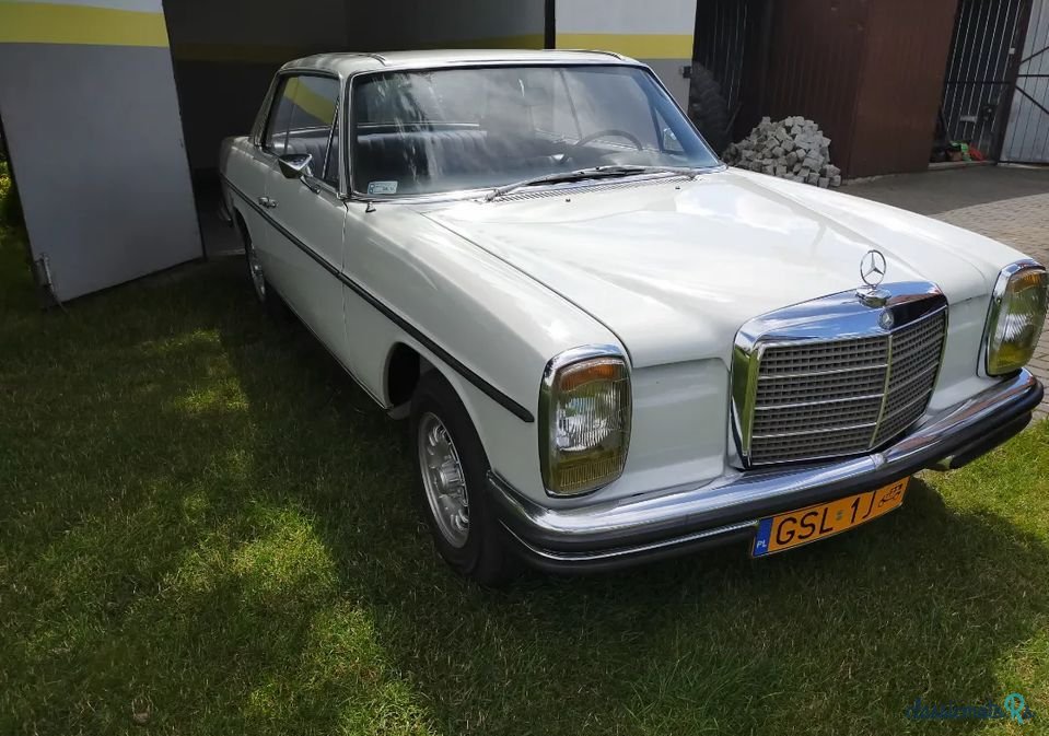 1971' Mercedes-Benz W114 250CE photo #2