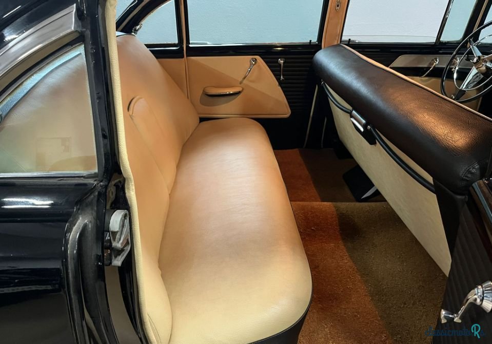 1955' Buick Super Sedan Model 52 photo #5