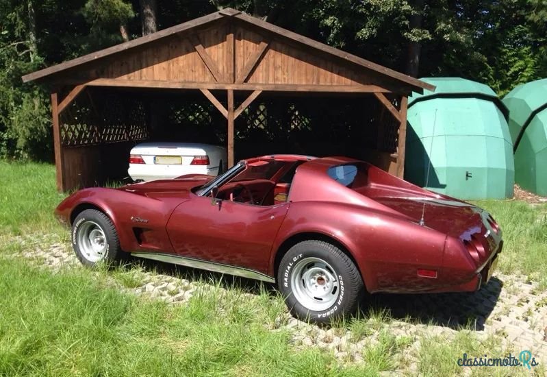 1976' Chevrolet Corvette photo #2