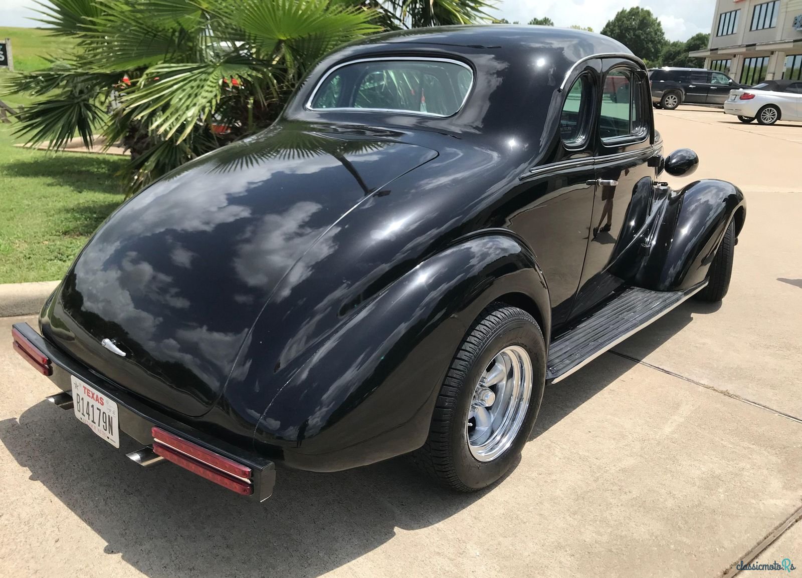 1937' Chevrolet Custom photo #1