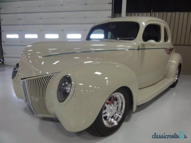 1940' Ford photo #2