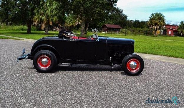 1932' Ford photo #1
