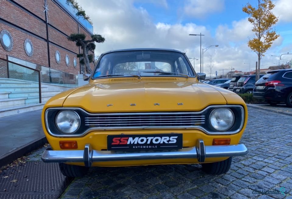 1970' Ford Escort photo #4