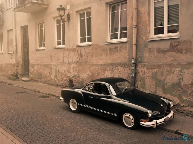 1973' Volkswagen Karmann Ghia photo #4