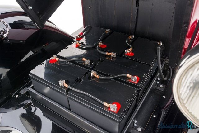 1932' Detroit Electric Model 97 photo #6