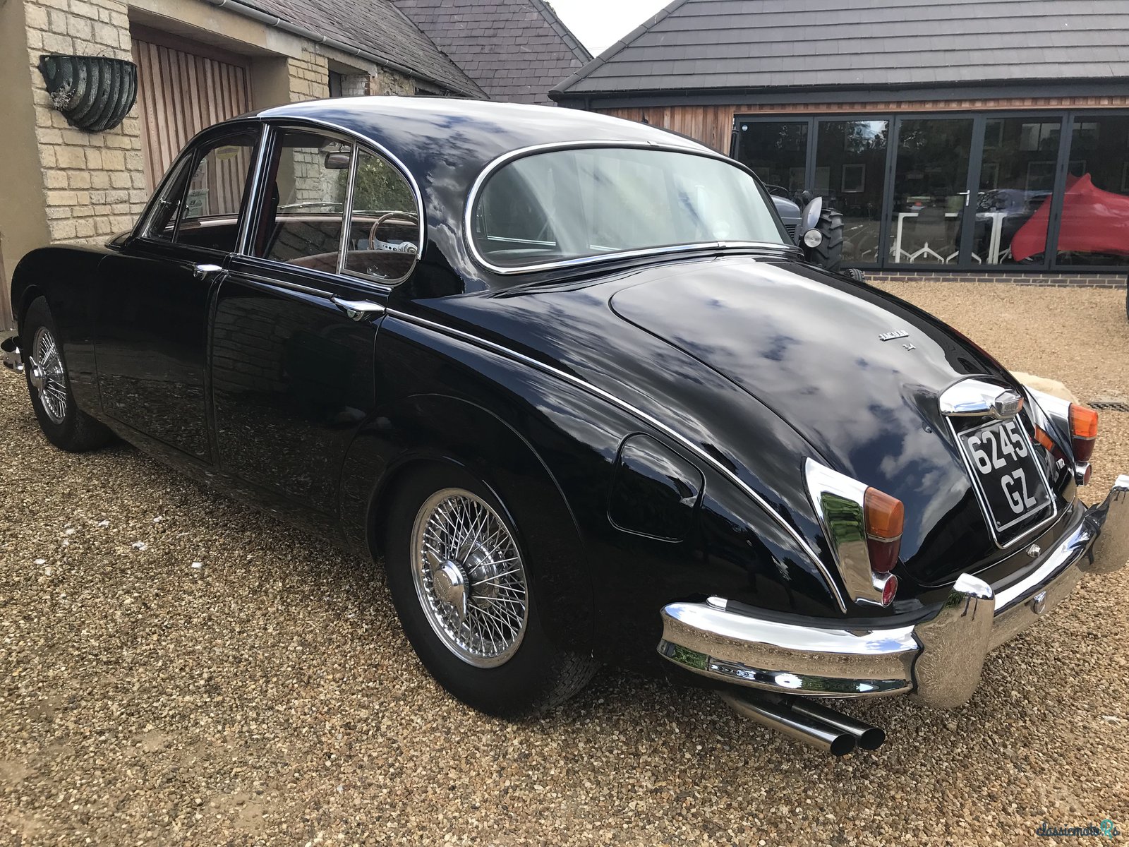 1964' Jaguar Mk 2 3.4 photo #2