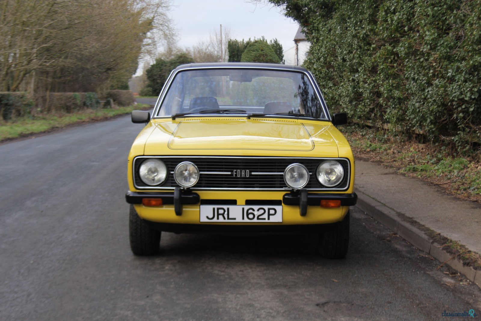 1975' Ford Escort photo #2