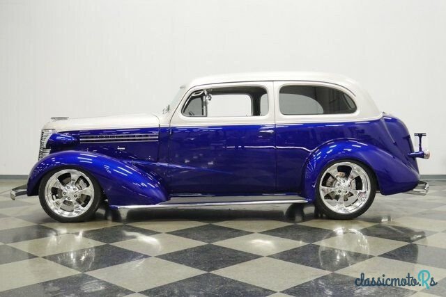 1938' Chevrolet Master Deluxe photo #1