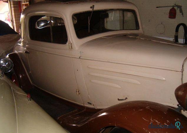 1934' Chevrolet 3 Window Coupe Rhd photo #2