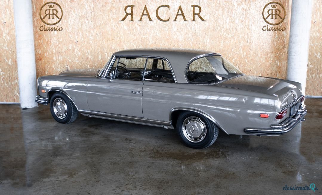 1968' Mercedes-Benz 280 photo #4