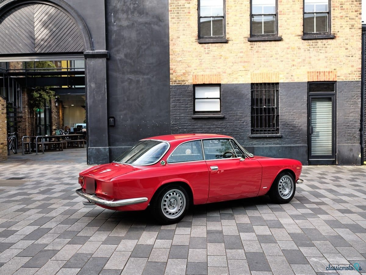 1968' Alfa Romeo Gt Junior photo #6