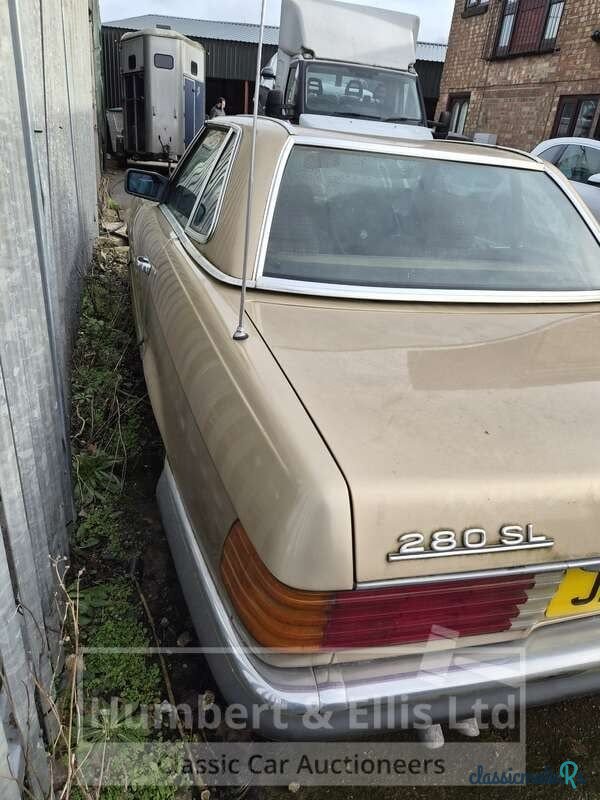 1982' Mercedes-Benz Sl Class photo #5