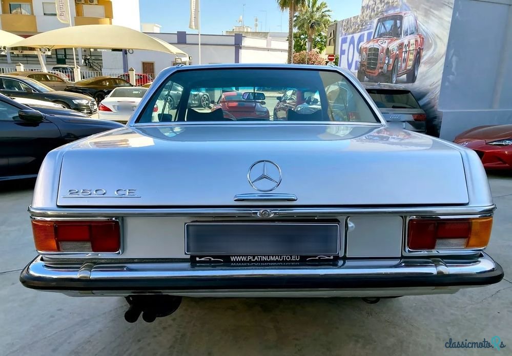 1971' Mercedes-Benz 250 photo #4