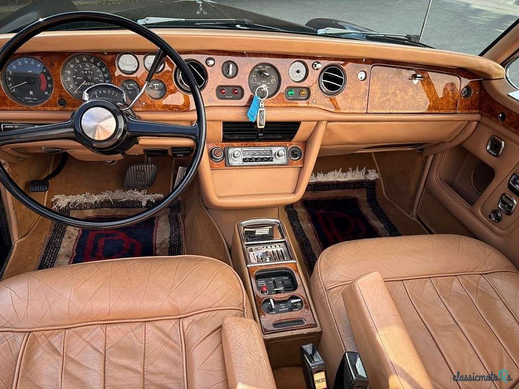 1974' Rolls-Royce Corniche photo #2