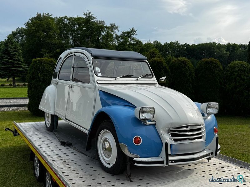 1976' Citroen 2 Cv Méhari 6 photo #1