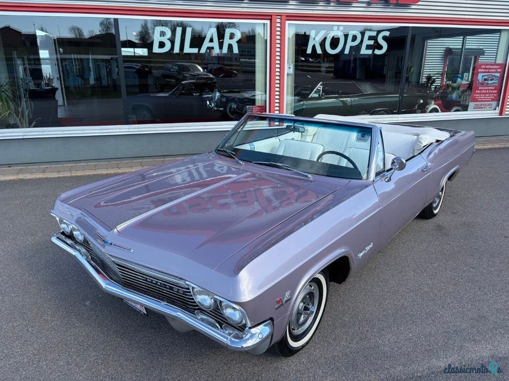 1965' Chevrolet Impala photo #3
