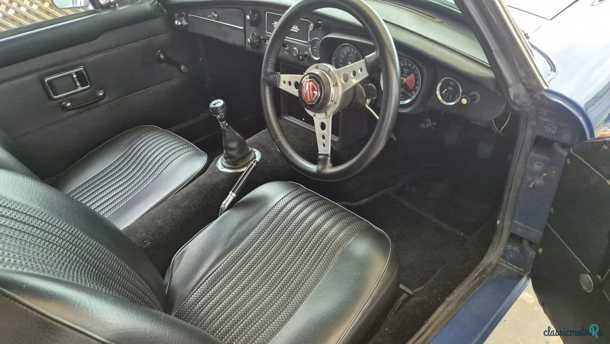 1969' MG MGC photo #3