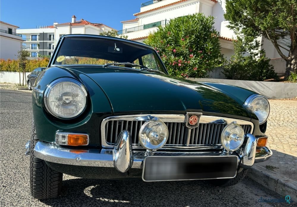 1967' MG MGB photo #1