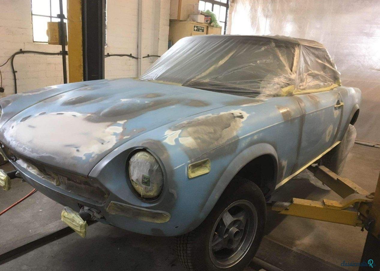 1973' Fiat 124 photo #3