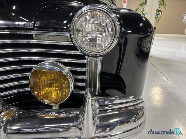 1941' Pontiac Deluxe photo #4