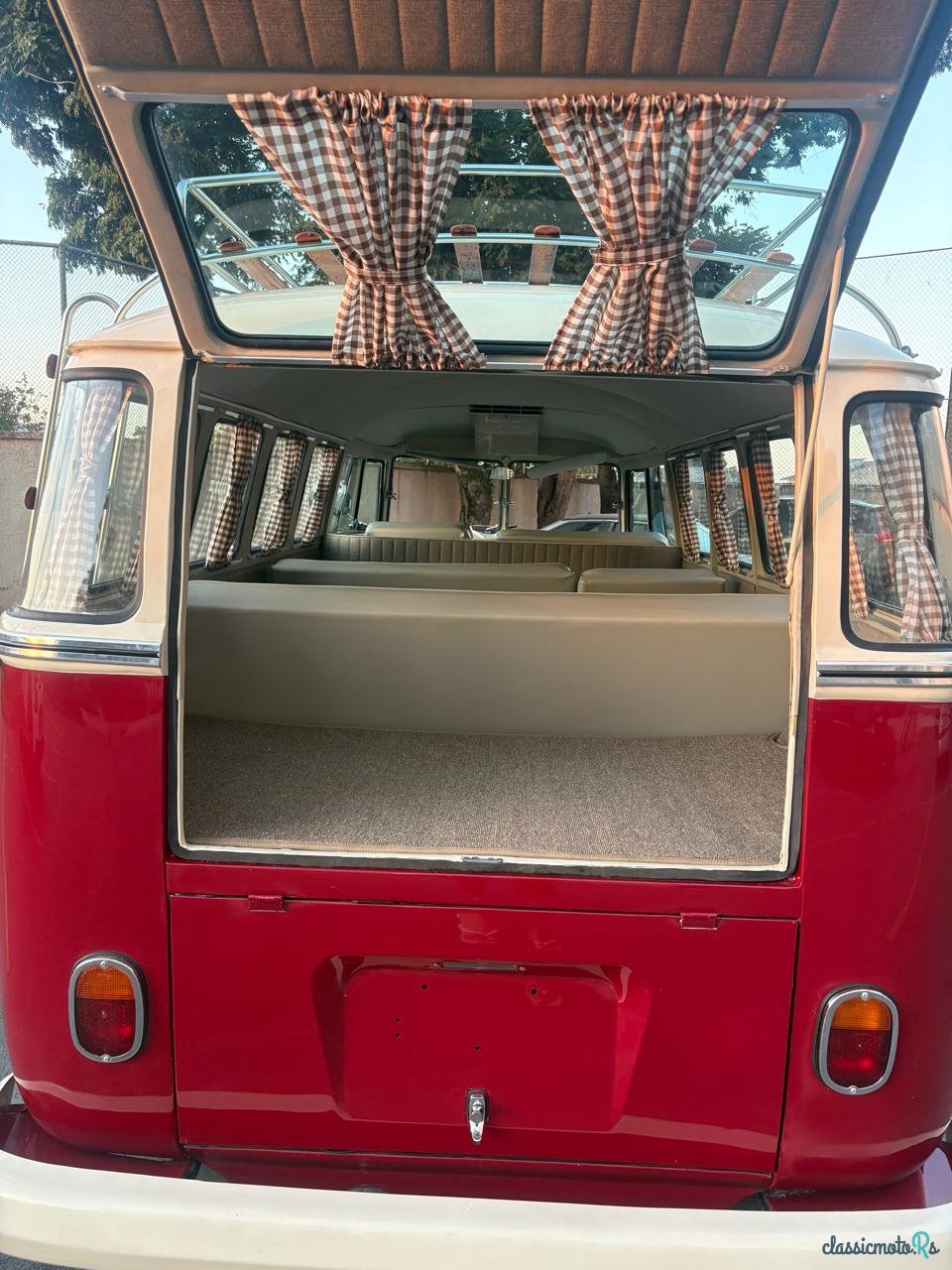 1975' Volkswagen Coccinelle T1 split window bus Brazilian photo #6