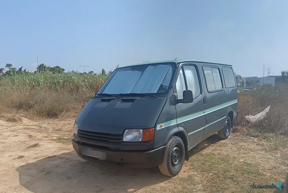 1990' Ford Transit 100 2.5 D photo #1