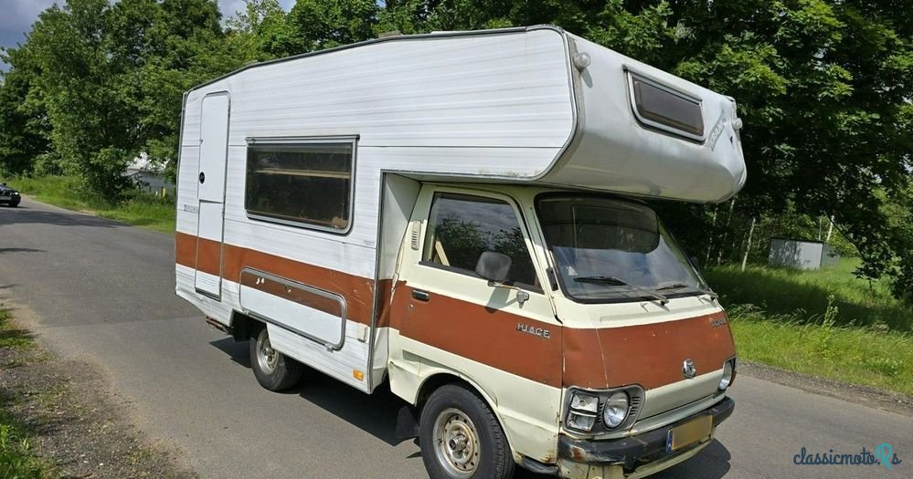 1980' Toyota Hiace photo #3