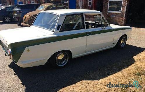 1966' Ford Cortina photo #1