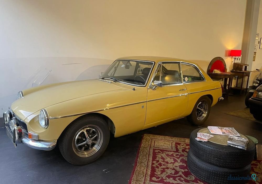 1973' MG MGB photo #1