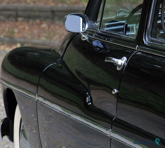 1949' Mercury Eight Coupe James Dean photo #4