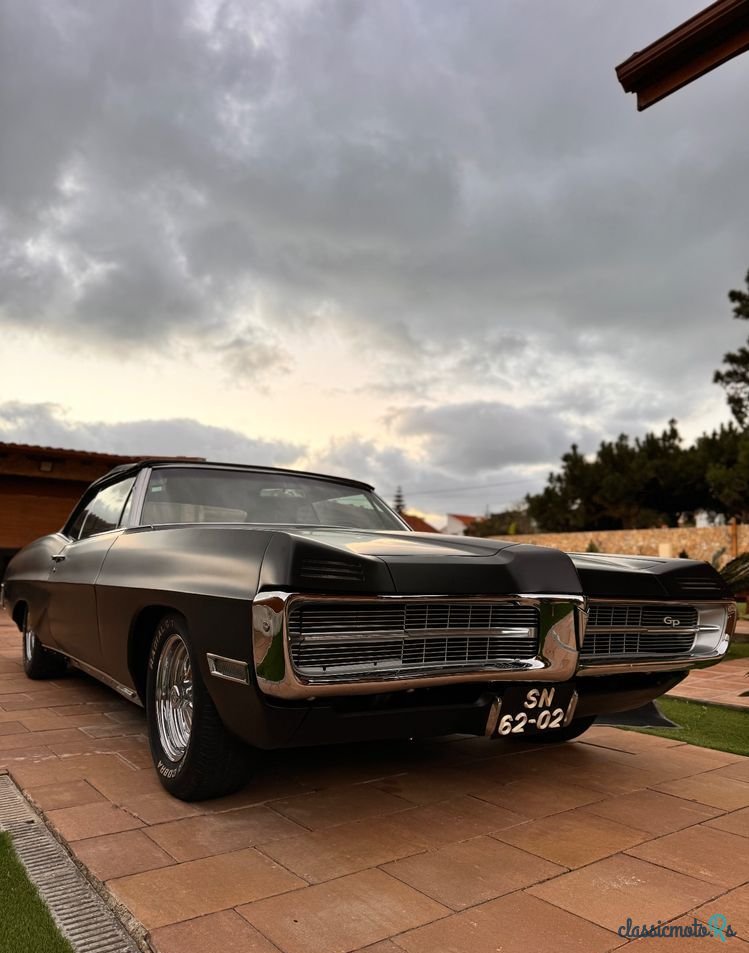 1967' Pontiac Grand Prix photo #4