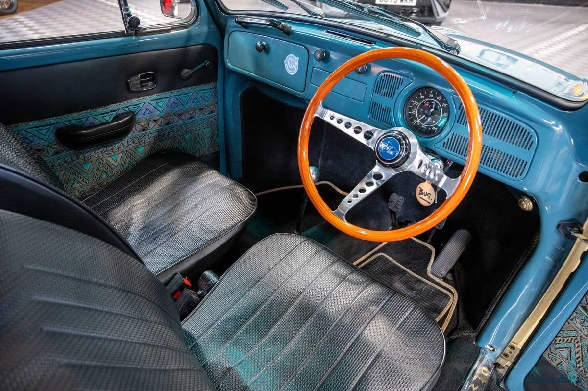 1971' Volkswagen Beetle photo #6