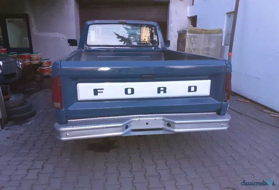 1980' Ford F-150 photo #2